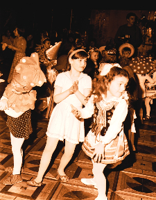 Zabawa choinkowa dla dzieci w Wojewódzkim Domu Kultury 1980