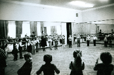 Zajęcia z rytmiki w „Klubie Dziecka” 1982