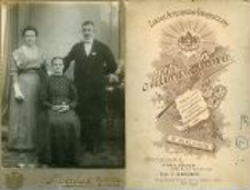 [Portret niezidentyfikowanej rodziny]