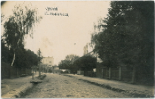 Opat&oacute;w. Ul. Sienkiewicza.