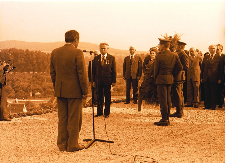 Odsłonięcie pomnika Bojownik&oacute;w o Wyzwolenie Narodowe i Społeczne Kielecczyzny.