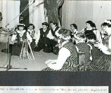 Turniej K&oacute;ł Gospodyń Wiejskich 1985. Koło Gospodyń Michni&oacute;w.