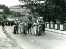 Turniej gmin "Panorama czterdziestolecia" 1984. Korowód Bodzentyn.