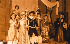 Zabawa choinkowa dla dzieci w Wojewódzkim Domu Kultury 1985